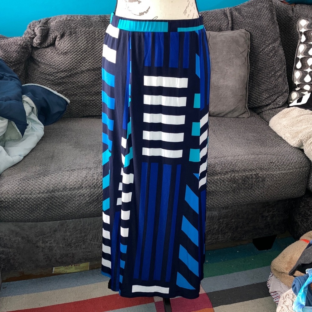 NWT Susan Graver Geometric Maxi Skirt, Large Petite
